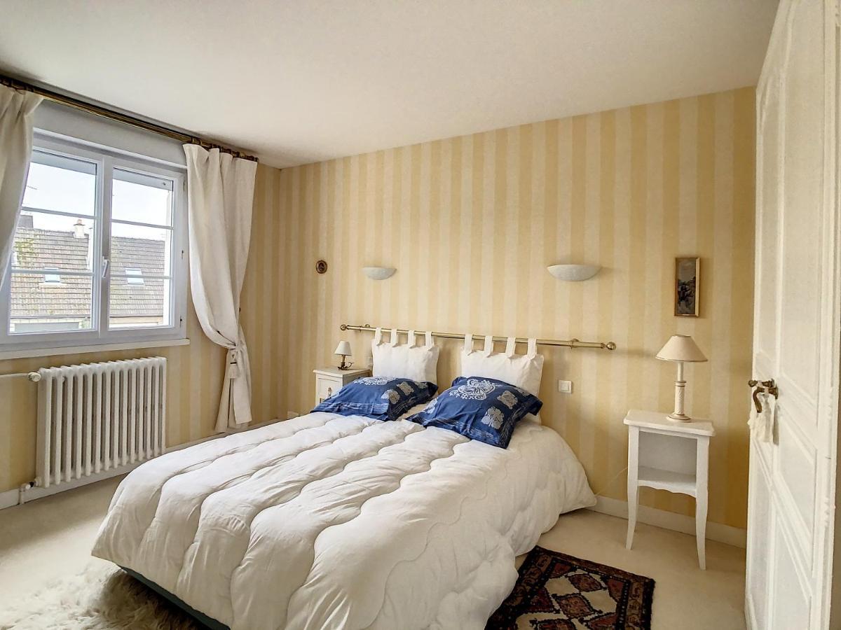 Maison De Charme Proche Centre Ville Avranches Esterno foto